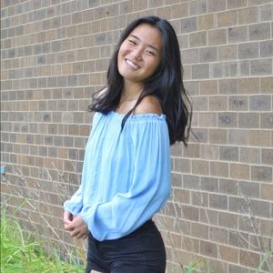 Meet your Posher, Caroline